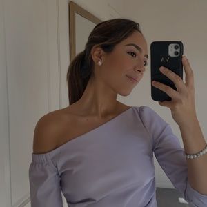 Meet your Posher, Valeria